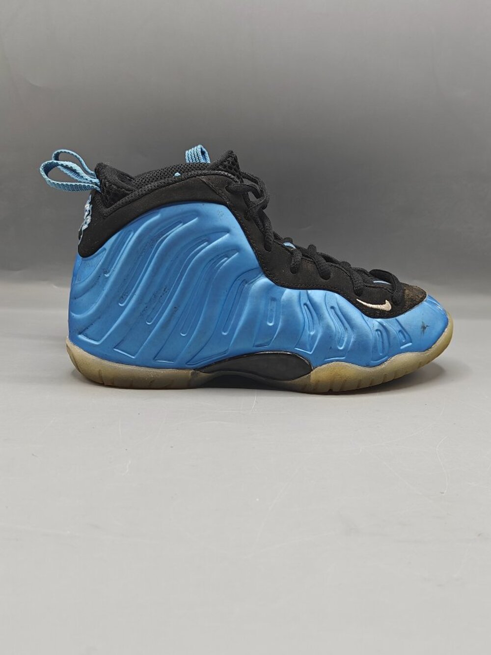 Nike Foamposite Lil Posite One "University Blue" Kids size 13C 703946-402